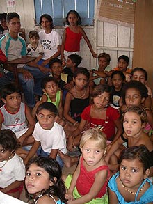 Kindergruppe beim Gottesdienst